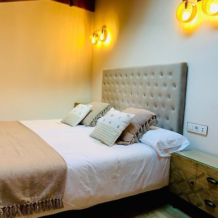 Apartamentos En El Valle Del Jerte Flores Para Angela Cabezuela Del Valle Exterior foto